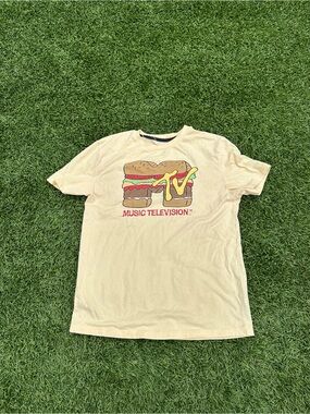 MTV Music Television Burger Graphic T-Shirt Kids Large 12/14